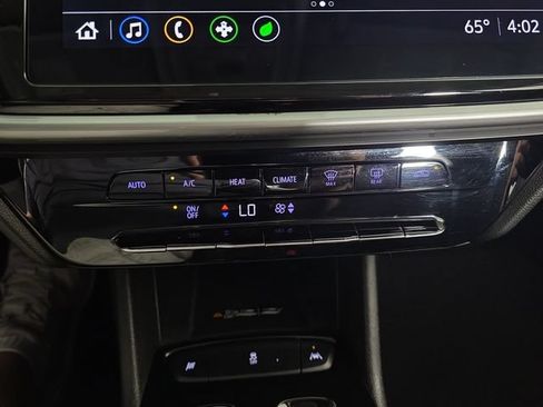 Certified 2023 Chevrolet Bolt EUV LT w/ Driver Confidence Package FWD image 19