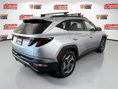Certified 2022 Hyundai Tucson Limited AWD/4WD image 17