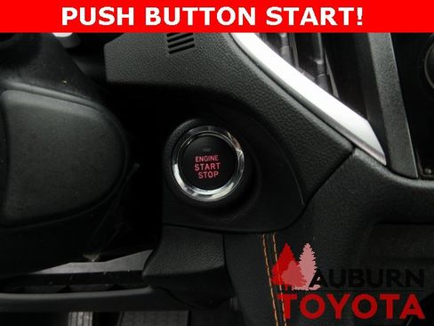 Used 2022 Subaru Crosstrek 2.0i Premium w/ Moonroof Package image 20