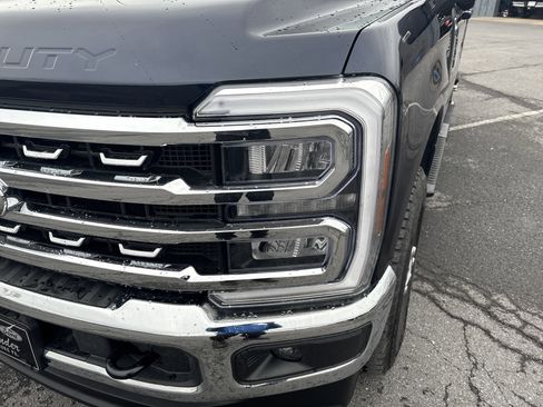 Used 2024 Ford F350 Lariat w/ Camper Package image 10