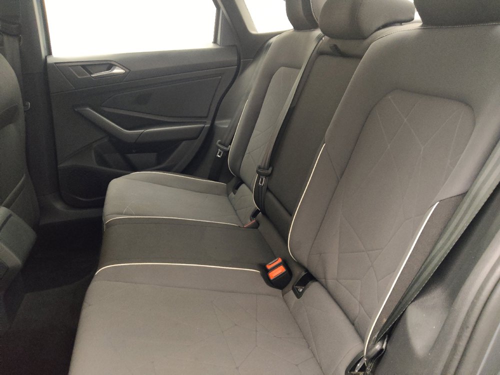 Used 2025 Volkswagen Jetta Sport FWD image 18