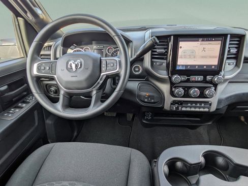 New 2026 RAM 2500 Tradesman AWD/4WD image 17