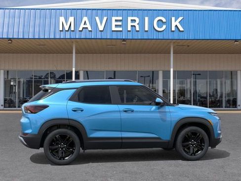 New 2026 Chevrolet TrailBlazer LT w/ Convenience Package FWD image 5