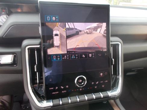 New 2026 GMC Yukon Denali w/ Denali Reserve Package image 23