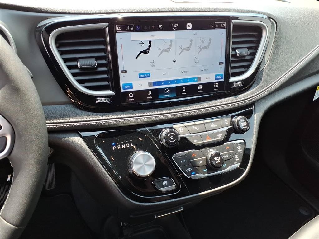 New 2027 Chrysler Pacifica Select FWD image 27