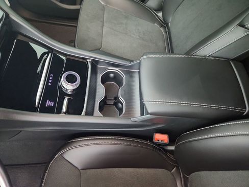 New 2026 Jeep Grand Cherokee Laredo image 30