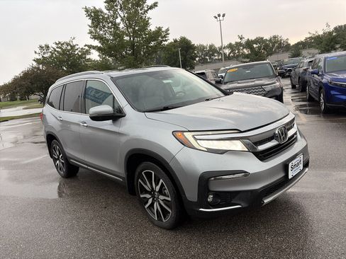 Used 2019 Honda Pilot Elite image 6