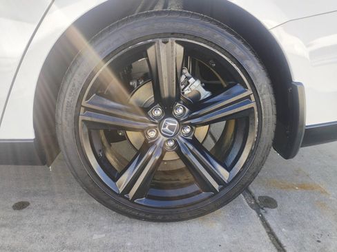 Certified 2025 Honda Accord Sport image 22