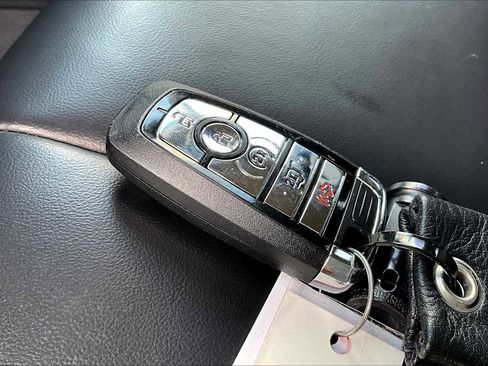 Used 2024 Lincoln Corsair FWD image 15
