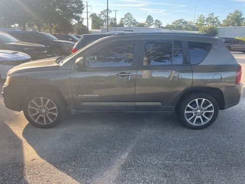 Used 2016 Jeep Compass High Altitude image 5