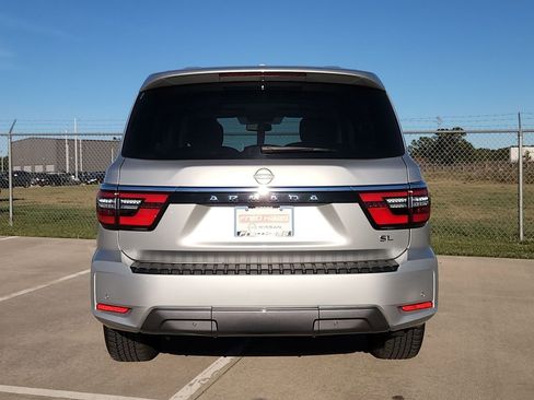 Certified 2024 Nissan Armada SL w/ Captain's Chairs Package image 6