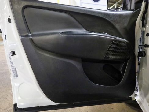 Used 2022 RAM ProMaster City Tradesman image 7