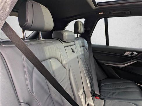 Used 2019 BMW X5 xDrive40i w/ Convenience Package AWD/4WD image 20