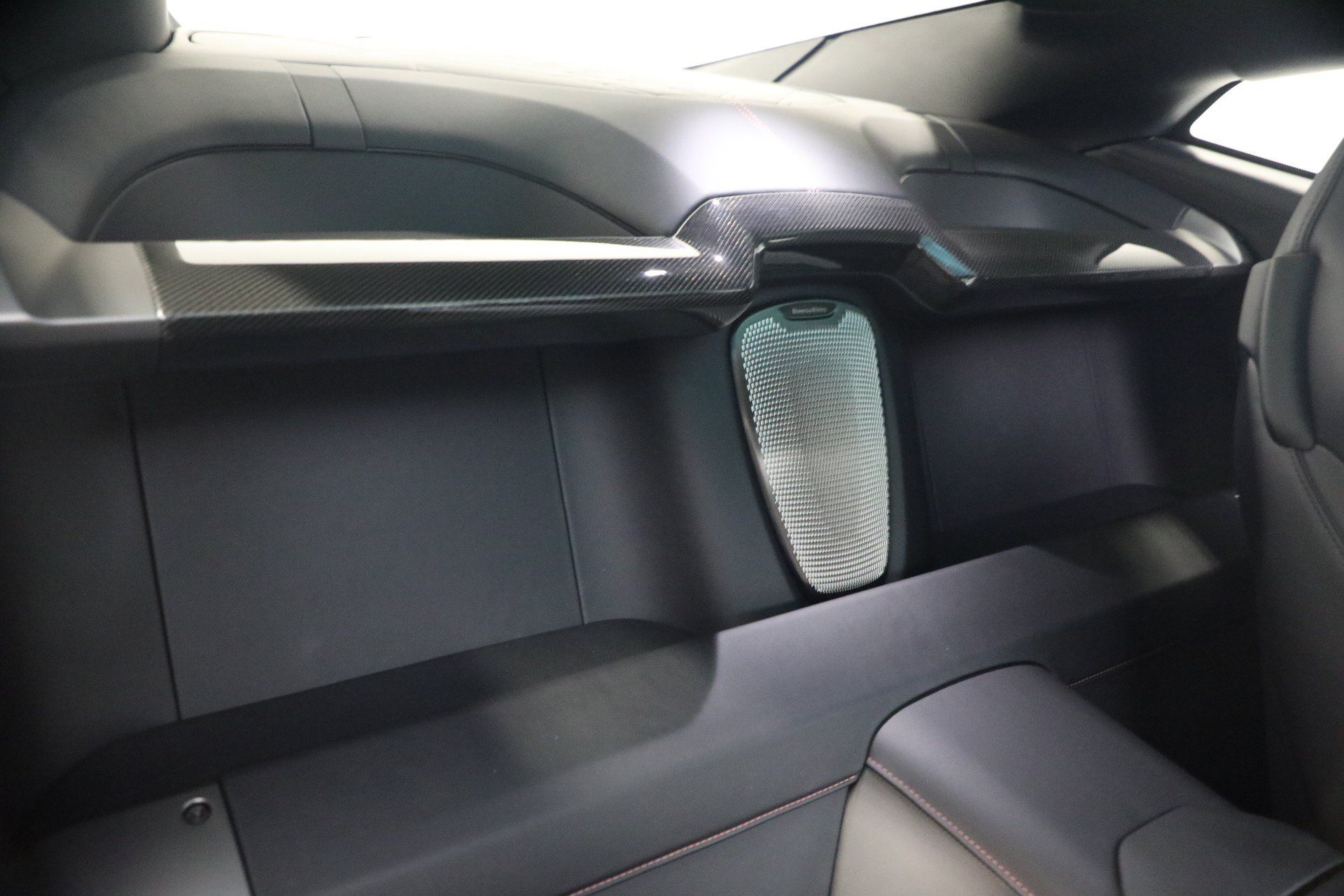 Used 2026 Aston Martin Vanquish RWD image 20