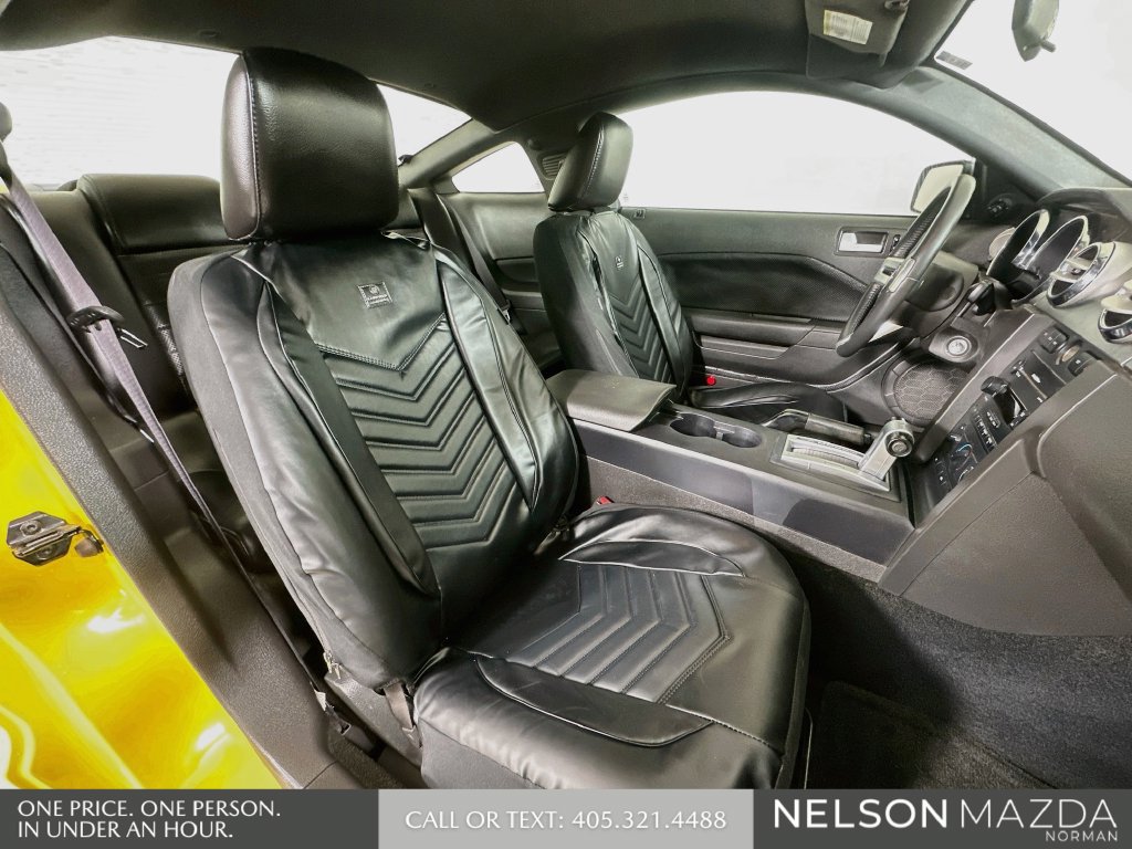 Used 2006 Ford Mustang GT RWD image 25