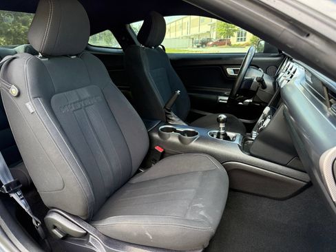 Used 2019 Ford Mustang GT w/ Equipment Group 301A RWD image 35