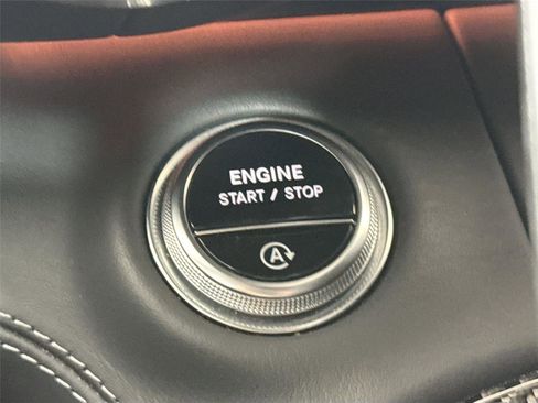 Used 2022 Mercedes-Benz SL 55 AMG 4MATIC image 29