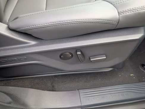 New 2026 Ford Expedition Active image 54