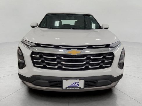 Used 2025 Chevrolet Equinox LT AWD/4WD image 14