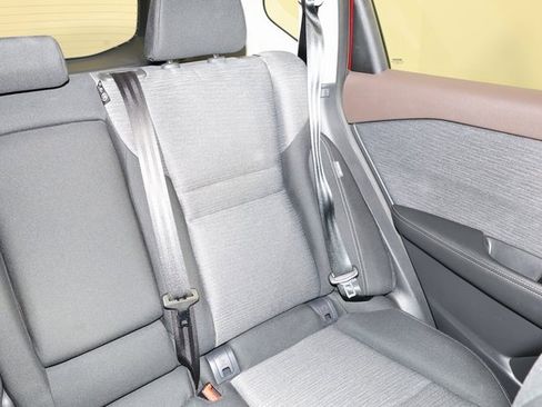 Used 2023 Nissan Rogue SV image 14