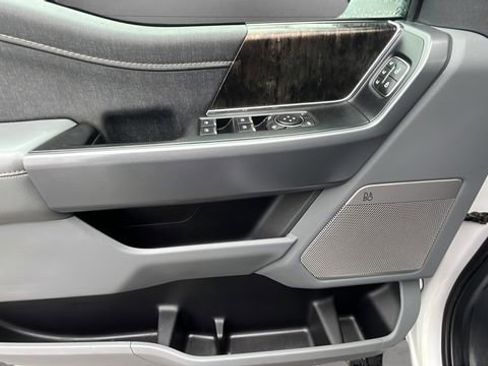 Used 2021 Ford F150 Lariat w/ Equipment Group 501A Mid image 25