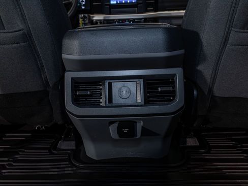 Used 2025 Ford F450 XLT w/ 360-Degree Camera Package AWD/4WD image 24