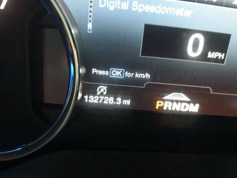 Used 2018 Ford F150 Platinum w/ Equipment Group 701A Luxury image 18