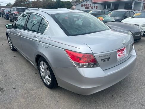 Used 2009 Honda Accord EX-L image 4