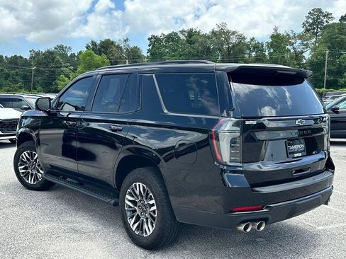 Used 2025 Chevrolet Tahoe Z71 w/ Comfort Package AWD/4WD image 4