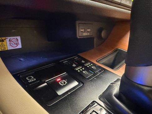 Used 2022 Lexus RX 350 FWD w/ Premium Package image 23