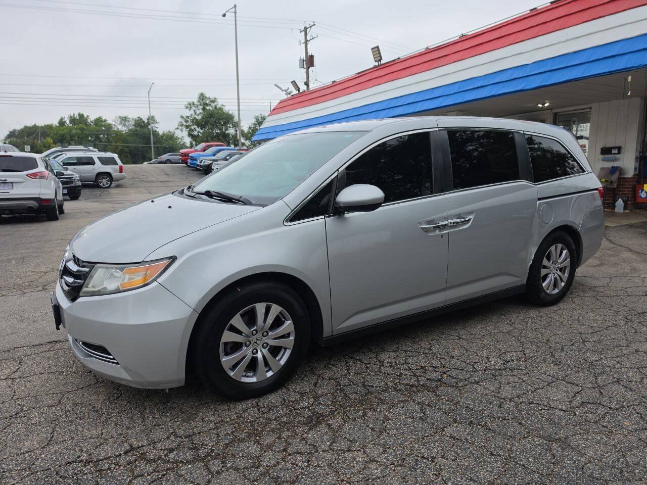 Used 2014 Honda Odyssey EX image 2