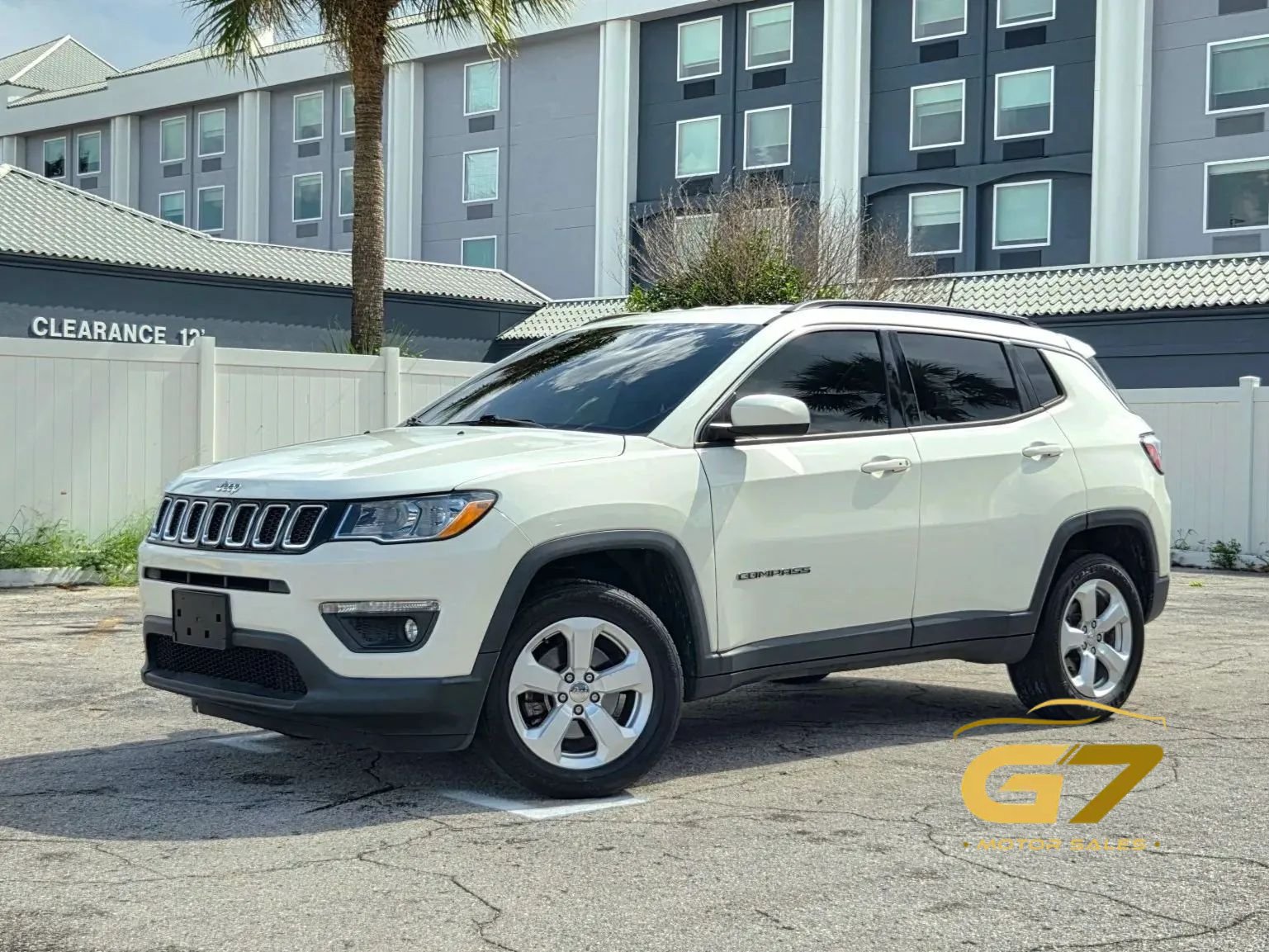 Used 2020 Jeep Compass Latitude w/ Popular Equipment Group AWD/4WD image 1