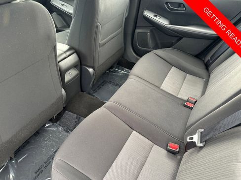 Used 2024 Nissan Sentra SV FWD image 12
