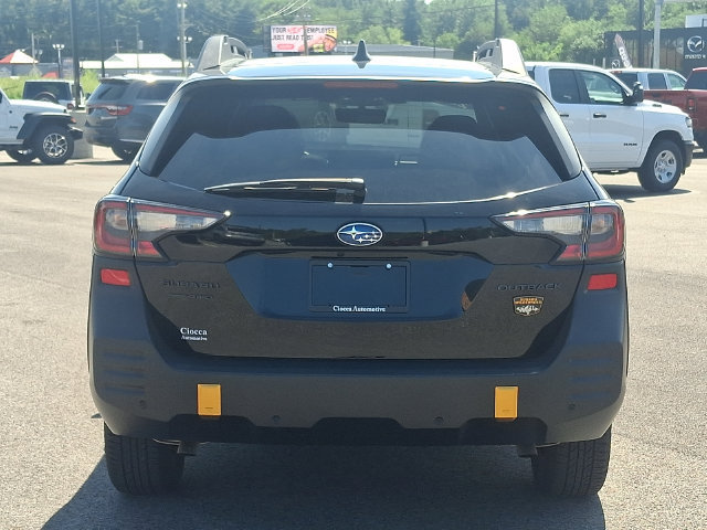 Used 2025 Subaru Outback Wilderness AWD/4WD image 6