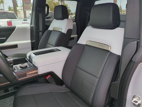 Used 2025 GMC Hummer EV 3X AWD/4WD image 20