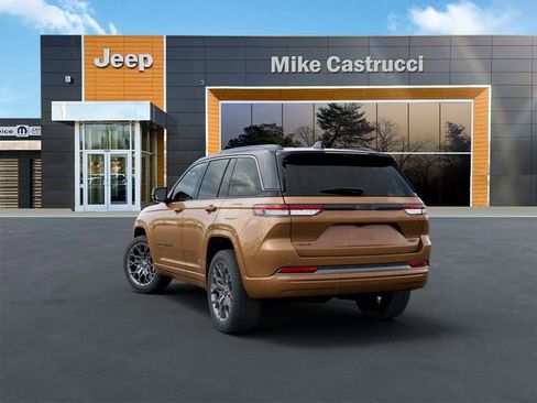 New 2026 Jeep Grand Cherokee Summit AWD/4WD image 4