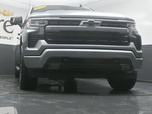 Used 2025 Chevrolet Silverado 1500 RST AWD/4WD image 3