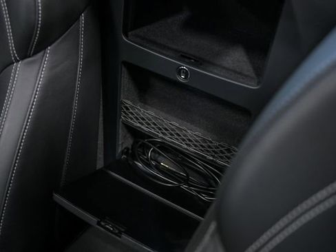 Used 2014 Audi R8 V10 image 25