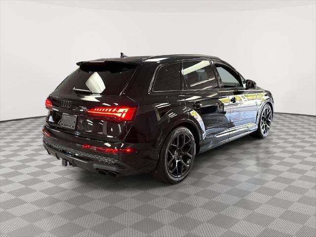 Used 2025 Audi SQ7 Premium Plus AWD/4WD image 2