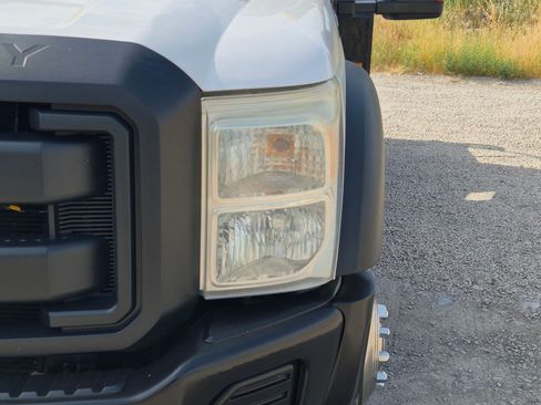 Used 2016 Ford F550 4x4 Regular Cab Super Duty image 10