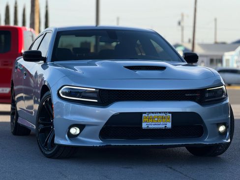 Used 2020 Dodge Charger R/T image 2