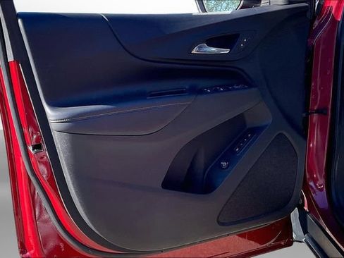 Certified 2019 Chevrolet Equinox Premier w/ LPO, Floor Liner Package AWD/4WD image 23
