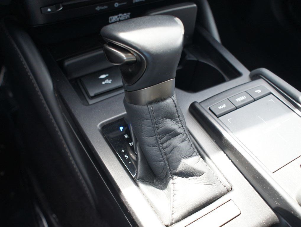Used 2022 Lexus ES 350 Ultra Luxury FWD image 13