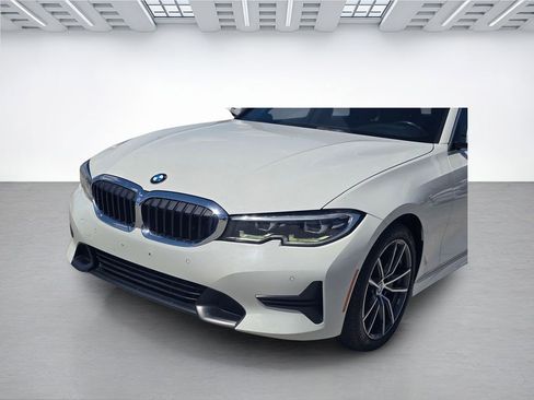 Used 2020 BMW 330i Sedan w/ Convenience Package image 8