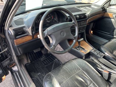 Used 1989 BMW 735i image 12
