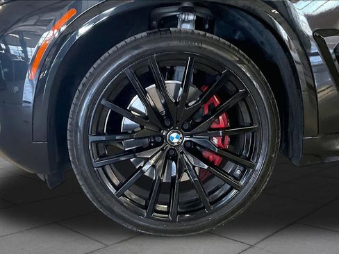 Used 2025 BMW X5 xDrive40i w/ M Sport Package AWD/4WD image 10