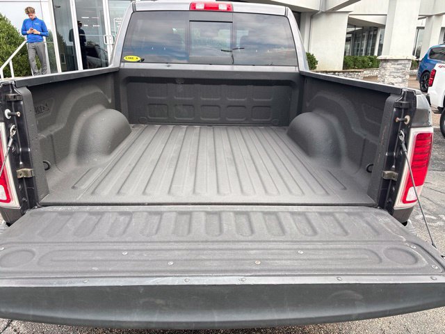 Used 2016 RAM 1500 Laramie w/ Convenience Group AWD/4WD image 9