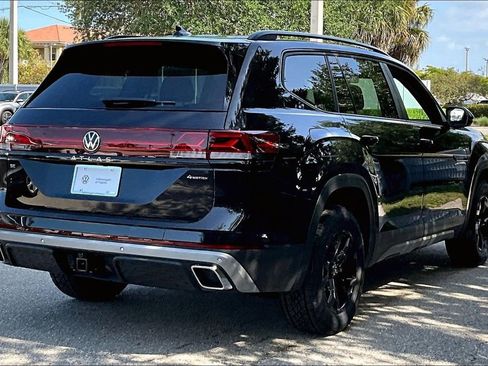 New 2026 Volkswagen Atlas Peak Edition AWD/4WD image 5