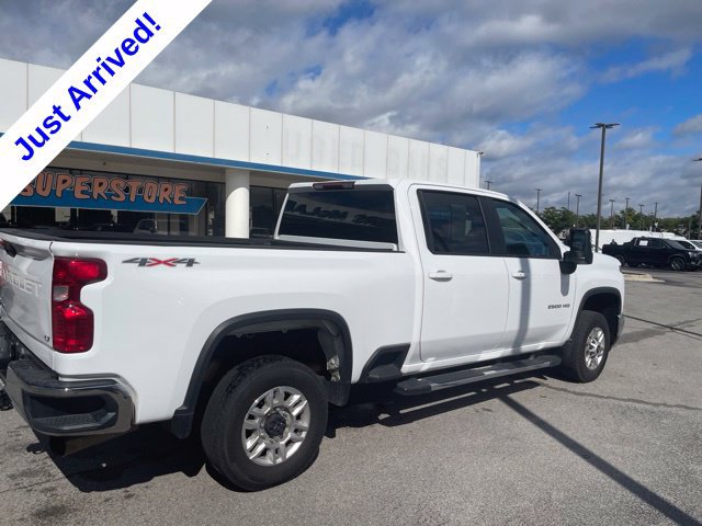 Used 2025 Chevrolet Silverado 2500 LT w/ Convenience Package AWD/4WD image 5