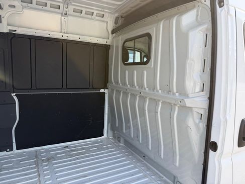 Used 2026 RAM ProMaster 2500 w/ Convenience Group FWD image 29